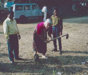 Orissa-reading-room-93